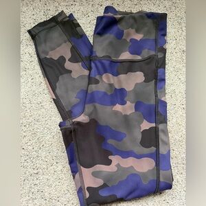 Athleta Blue & Gray Camouflage Leggings